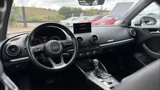 AUDI-A3-1.4 TFSI FLEX SEDAN PRESTIGE PLUS TIPTRONIC AUDI-A3-2019