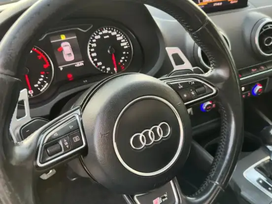 AUDI-A3-1.8 TFSI SEDAN AMBITION 16V 180CV GASOLINA 4P AUTOMÁTICO AUDI-A3-2013