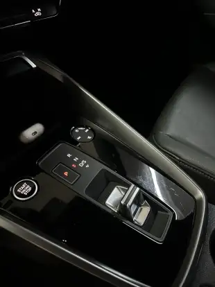 AUDI-A3-2023