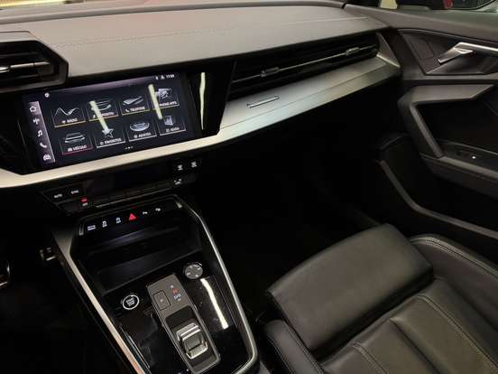 AUDI-A3-2022