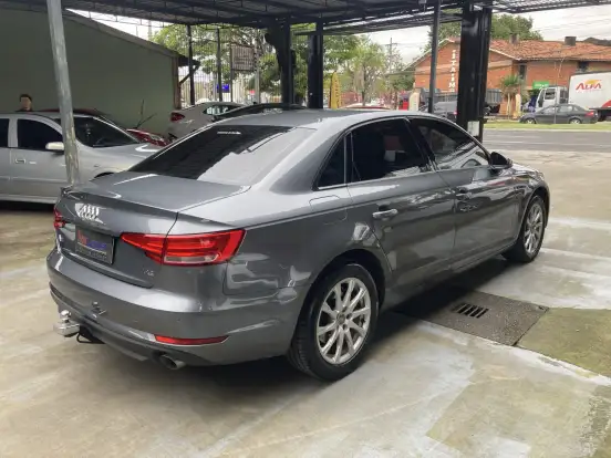AUDI-A4-2.0 TFSI ATTRACTION GASOLINA 4P S TRONIC AUDI-A4-2018