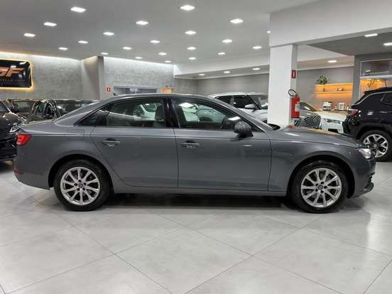 AUDI-A4-2016