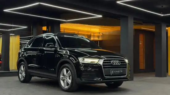 AUDI-Q3-2018