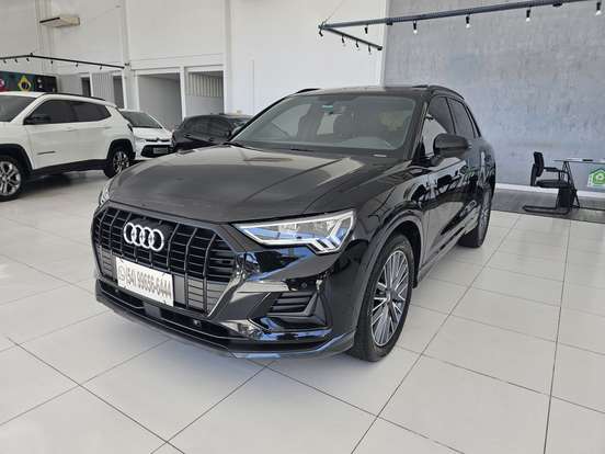 AUDI-Q3-2020