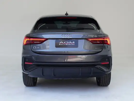 AUDI-Q3-2.0 40 TFSI GASOLINA SPORTBACK PERFORMANCE QUATTRO TIPTRONIC AUDI-Q3-2022