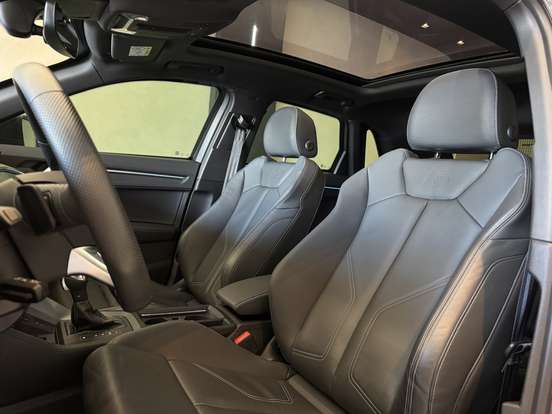 AUDI-Q3-2024