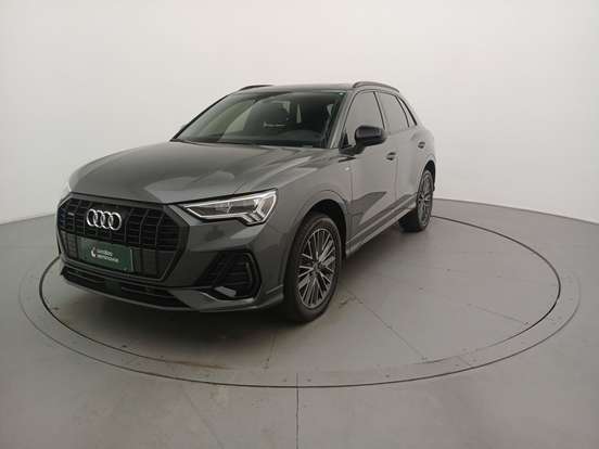 AUDI-Q3-2023