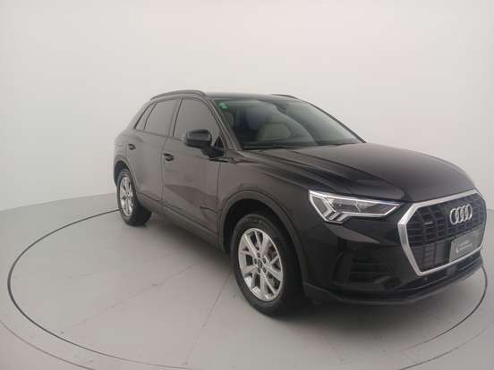 AUDI-Q3-2024