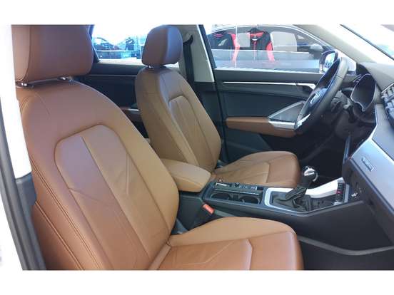 AUDI-Q3-2.0 40 TFSI GASOLINA SPORTBACK PERFORMANCE QUATTRO TIPTRONIC AUDI-Q3-2024