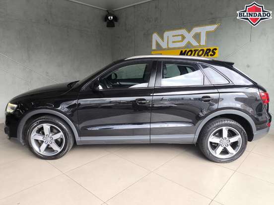 AUDI-Q3-2012