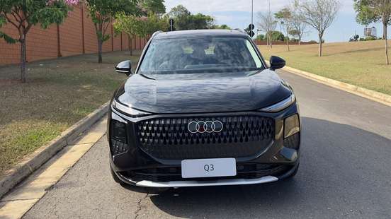 AUDI-Q3-2026