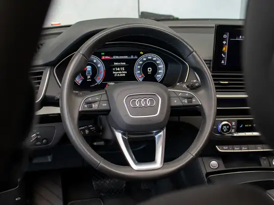 AUDI-Q5-2.0 45 TFSI GASOLINA S LINE BLACK QUATTRO S TRONIC AUDI-Q5-2024