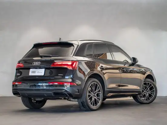 AUDI-Q5-2.0 45 TFSI GASOLINA S LINE BLACK QUATTRO S TRONIC AUDI-Q5-2024