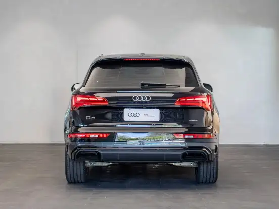 AUDI-Q5-2.0 45 TFSI GASOLINA S LINE BLACK QUATTRO S TRONIC AUDI-Q5-2024