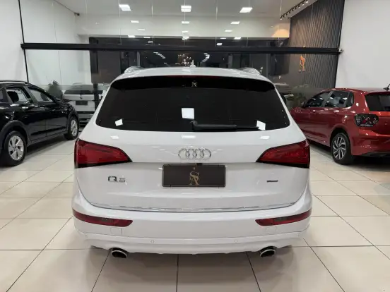 AUDI-Q5-2.0 TFSI AMBIENTE 16V 225CV GASOLINA 4P AUTOMÁTICO AUDI-Q5-2014