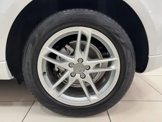 AUDI-Q5-2014