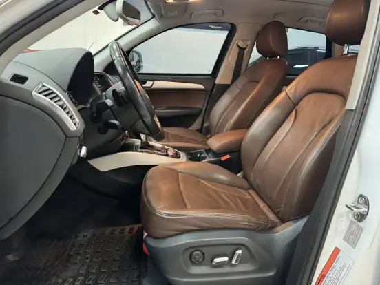 AUDI-Q5-2.0 TFSI AMBIENTE 16V 225CV GASOLINA 4P AUTOMÁTICO AUDI-Q5-2014