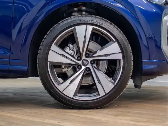 AUDI-Q5-2026