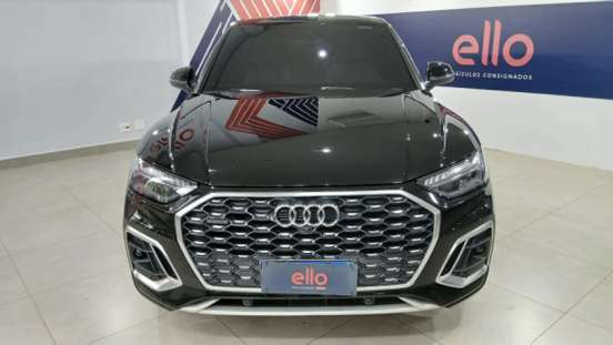 AUDI-Q5-2021