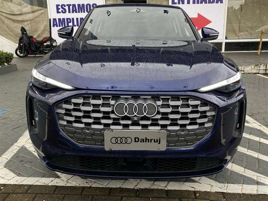 AUDI-Q5-2025