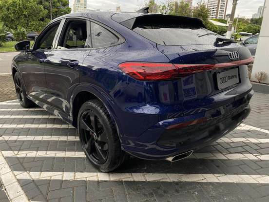 AUDI-Q5-2025