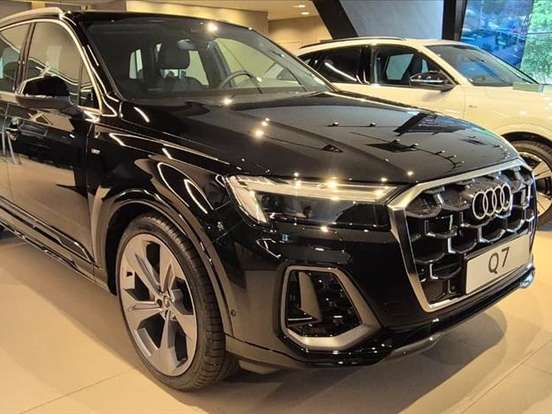 AUDI-Q7-3.0 55 TFSI MHEV S-LINE QUATTRO TIPTRONIC AUDI-Q7-2026