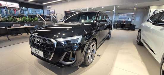 AUDI-Q7-2026
