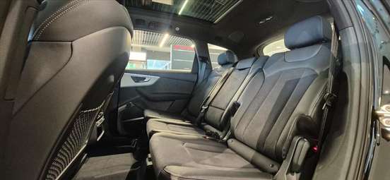 AUDI-Q7-2026