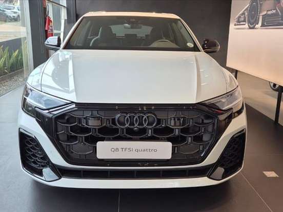 AUDI-Q8-3.0 TFSI GASOLINA PERFORMANCE BLACK QUATTRO TIPTRONIC AUDI-Q8-2025