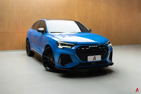 AUDI-RS Q3-2021