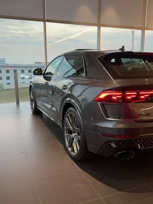 AUDI-RS6-2026