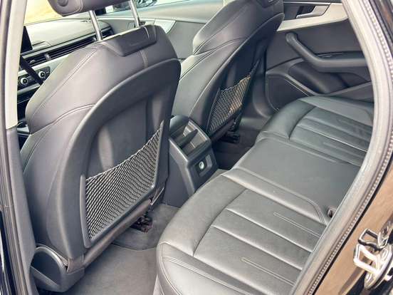 AUDI-A4-2.0 TFSI AMBIENTE GASOLINA 4P S TRONIC AUDI-A4-2018