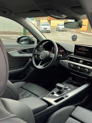 AUDI-A4-2018