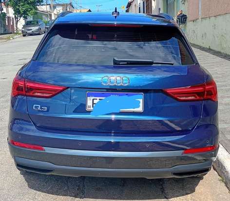 AUDI-Q3-2020