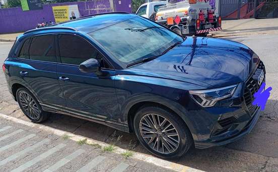 AUDI-Q3-2020