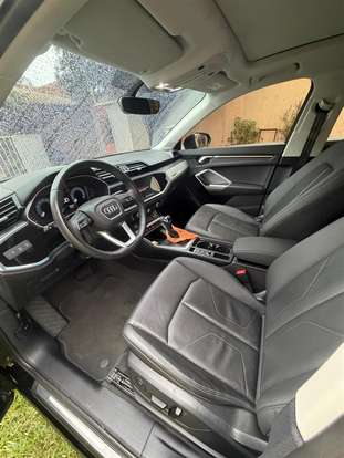 AUDI-Q3-2022