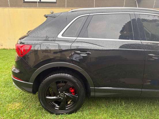 AUDI-Q3-2.0 40 TFSI GASOLINA PERFORMANCE BLACK QUATTRO TIPTRONIC AUDI-Q3-2022