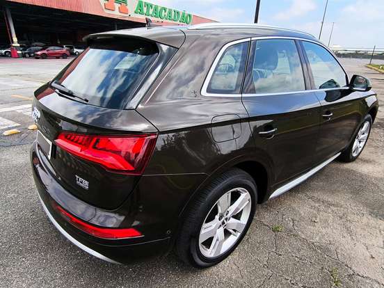 AUDI-Q5-2.0 TFSI GASOLINA AMBITION S TRONIC AUDI-Q5-2018
