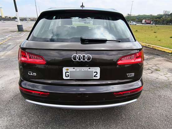AUDI-Q5-2.0 TFSI GASOLINA AMBITION S TRONIC AUDI-Q5-2018
