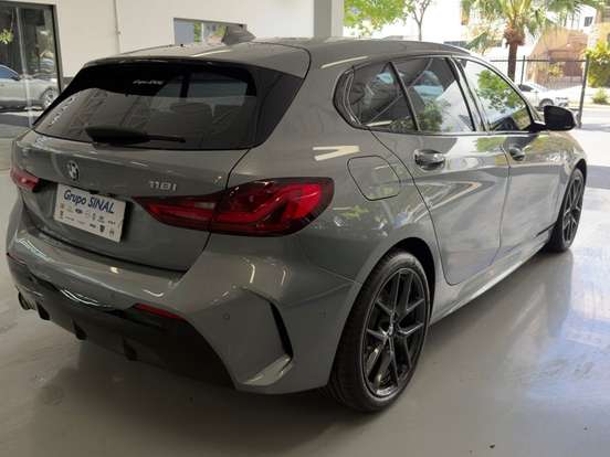 BMW-118i-1.5 12V GASOLINA M SPORT STEPTRONIC BMW-118i-2024