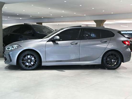 BMW-118i-1.5 12V GASOLINA SPORT GP STEPTRONIC BMW-118i-2024