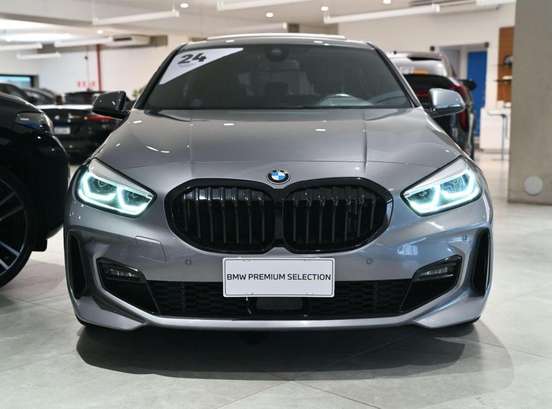BMW-118i-2024
