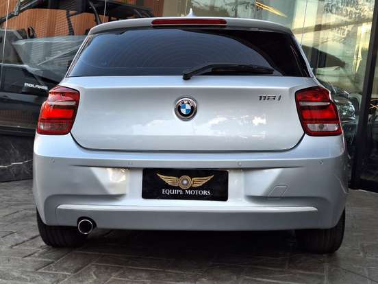 BMW-118i-1.6 16V TURBO GASOLINA 4P AUTOMÁTICO BMW-118i-2011