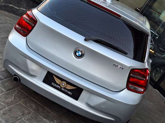BMW-118i-1.6 16V TURBO GASOLINA 4P AUTOMÁTICO BMW-118i-2011