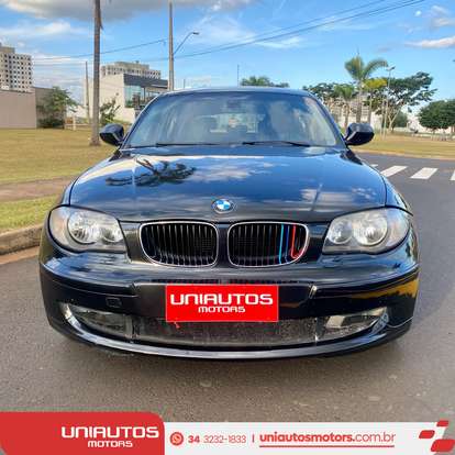 BMW-118i-2010