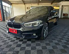 BMW 120i 2.0 16V GASOLINA SPORT 4P AUTOMÁTICO BMW 120i 2.0 16V GASOLINA SPORT 4P AUTOMÁTICO