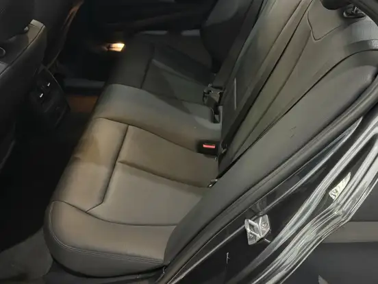 BMW-320i-2.0 16V TURBO ACTIVE FLEX 4P AUTOMÁTICO BMW-320i-2014