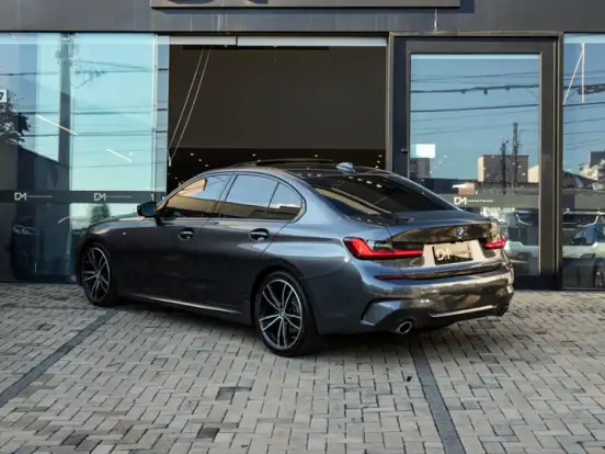BMW-320i-2.0 16V TURBO FLEX M SPORT AUTOMÁTICO BMW-320i-2022