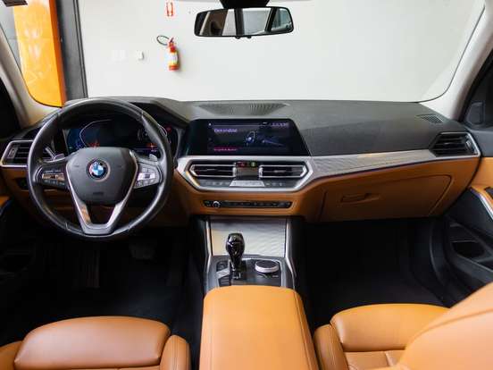 BMW-320i-2.0 16V TURBO FLEX GP AUTOMÁTICO BMW-320i-2022