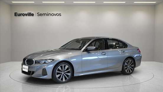 BMW-320i-2023